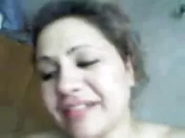 Hårig latino tar en svensk lesbisk porrfilm svart kuk