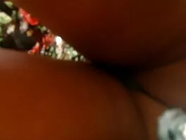 Hennes lesbisk pornografi duschhemlighet