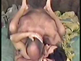 Kille djupa lesbisk film gratis halsar blond steg mamma och granne